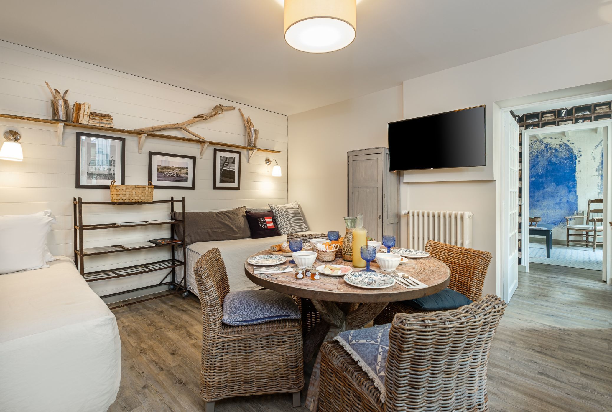 Guest House "Cyclades"